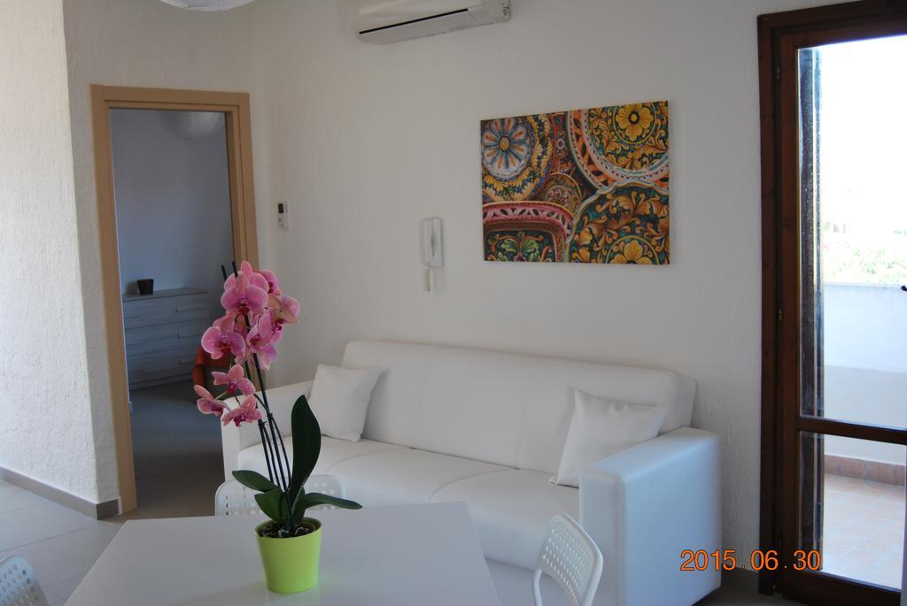 Baia Degli Dei Apartment Giardini Naxos Cameră foto